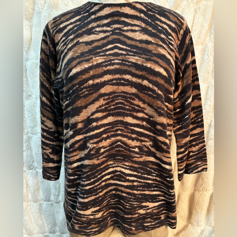 Talbots tiger stripe Audrey cashmere sweater size large